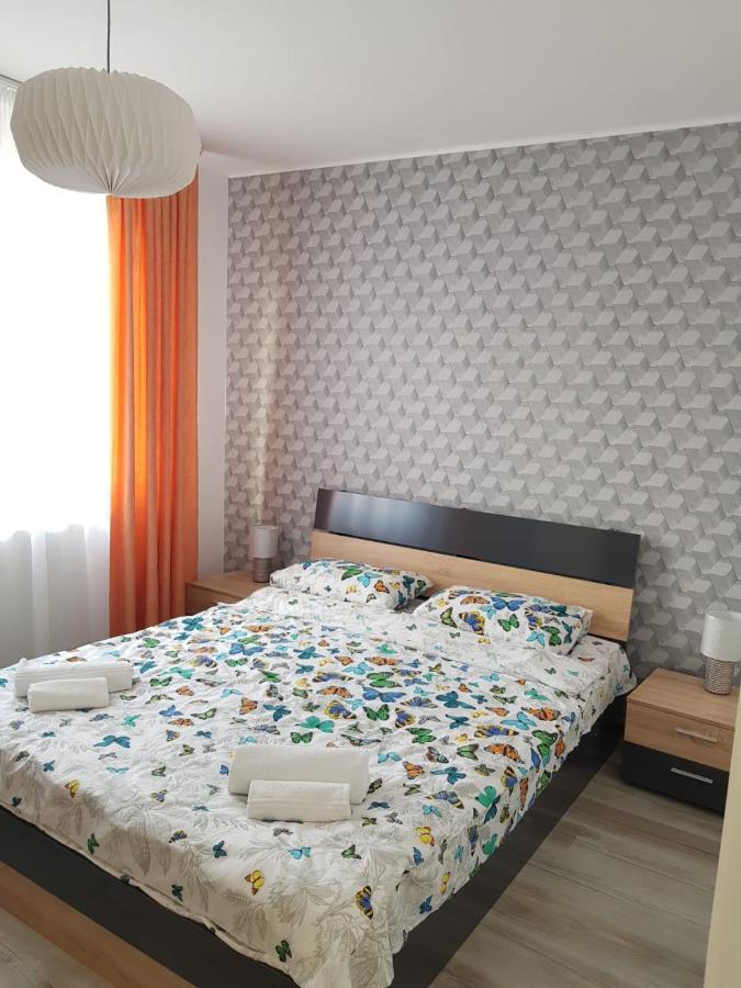 Ferienwohnung Ana Apartament Râmnicu Vâlcea Exterior foto